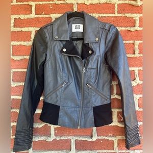 Vero Moda Faux Leather Jacket Size Small